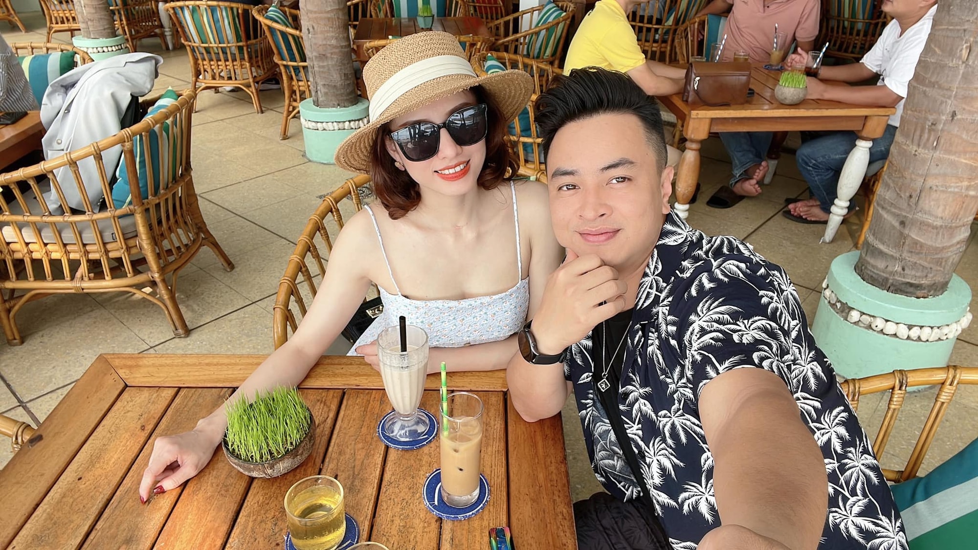 Điều không thể ngờ về nam diễn viên vai Đồng Văn Tiền trong 'Gió ngang khoảng trời xanh'- Ảnh 6.