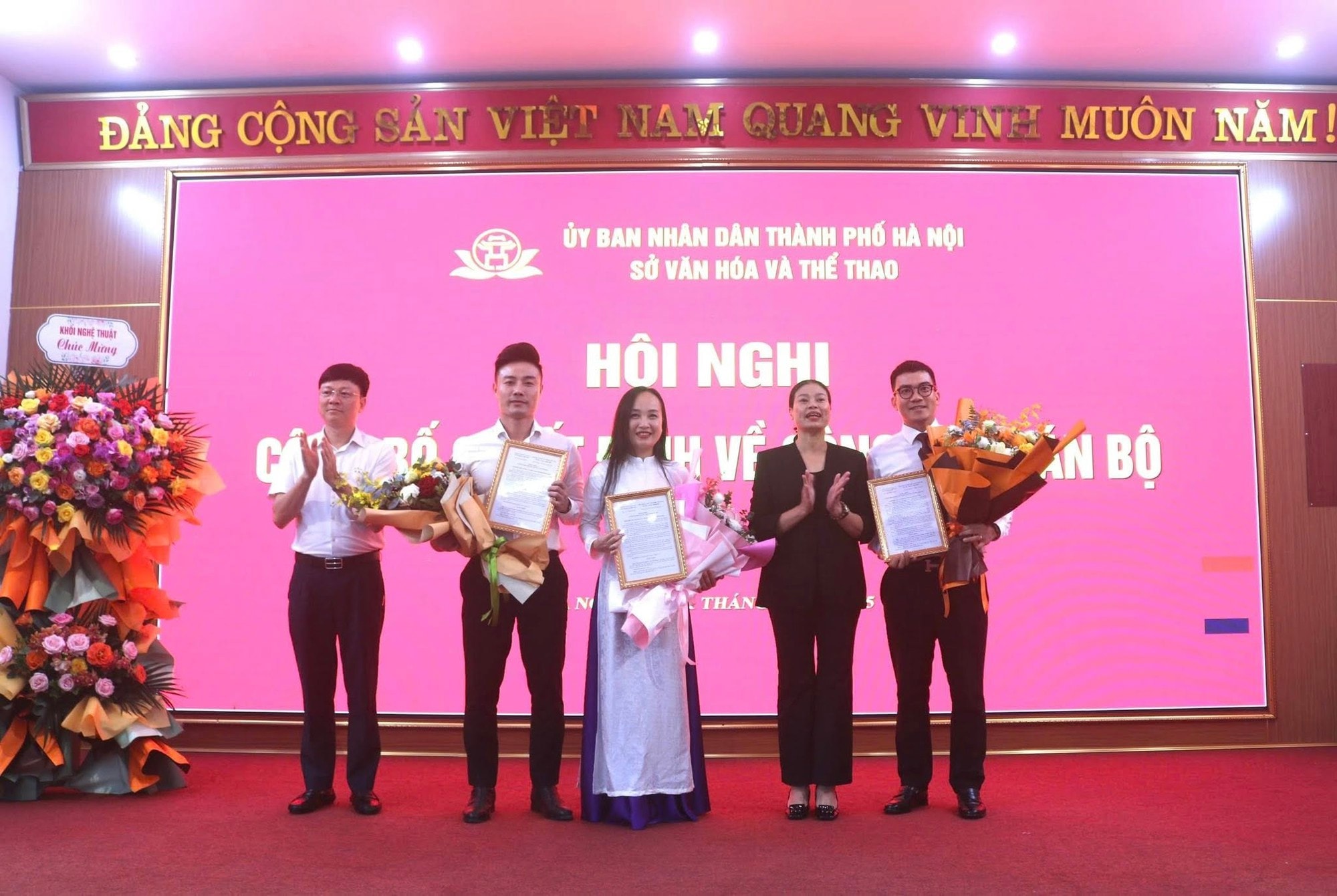 Nàng 'Thị Mầu' nổi tiếng vừa trở thành Giám đốc Nhà hát chèo Hà Nội là ai?- Ảnh 1. Nàng 'Thị Mầu' nổi tiếng vừa trở thành Giám đốc Nhà hát chèo Hà Nội là ai?- Ảnh 1.