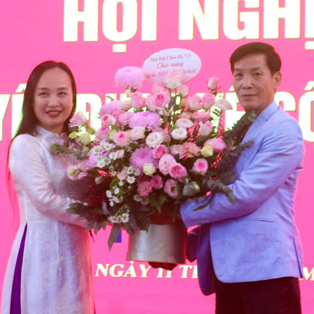 Nàng 'Thị Mầu' nổi tiếng vừa trở thành Giám đốc Nhà hát chèo Hà Nội là ai?- Ảnh 2. Nàng 'Thị Mầu' nổi tiếng vừa trở thành Giám đốc Nhà hát chèo Hà Nội là ai?- Ảnh 2.