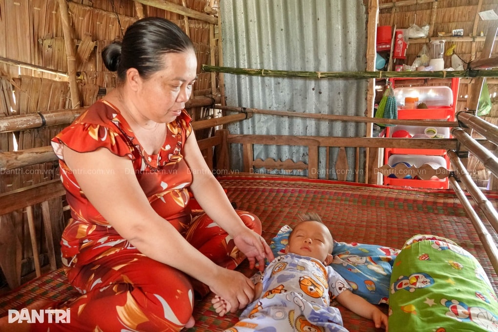 Cha nghèo phụ hồ bị ung thư ruột non, lo con thơ thất học, chịu cảnh mồ côi - 3