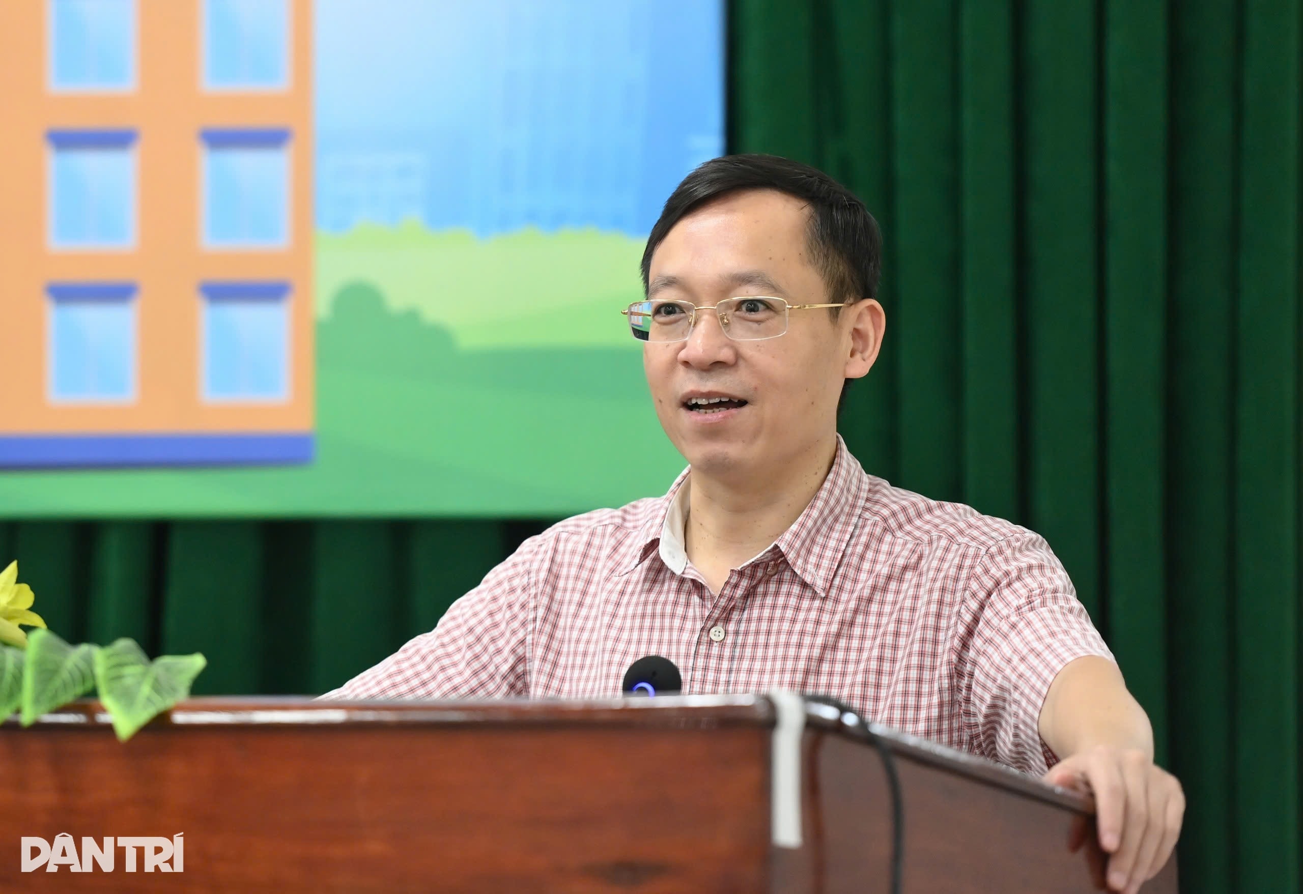 Trao 336 thẻ Bảo hiểm y tế, giúp học sinh khó khăn ở Hà Nội an tâm học tập - 2