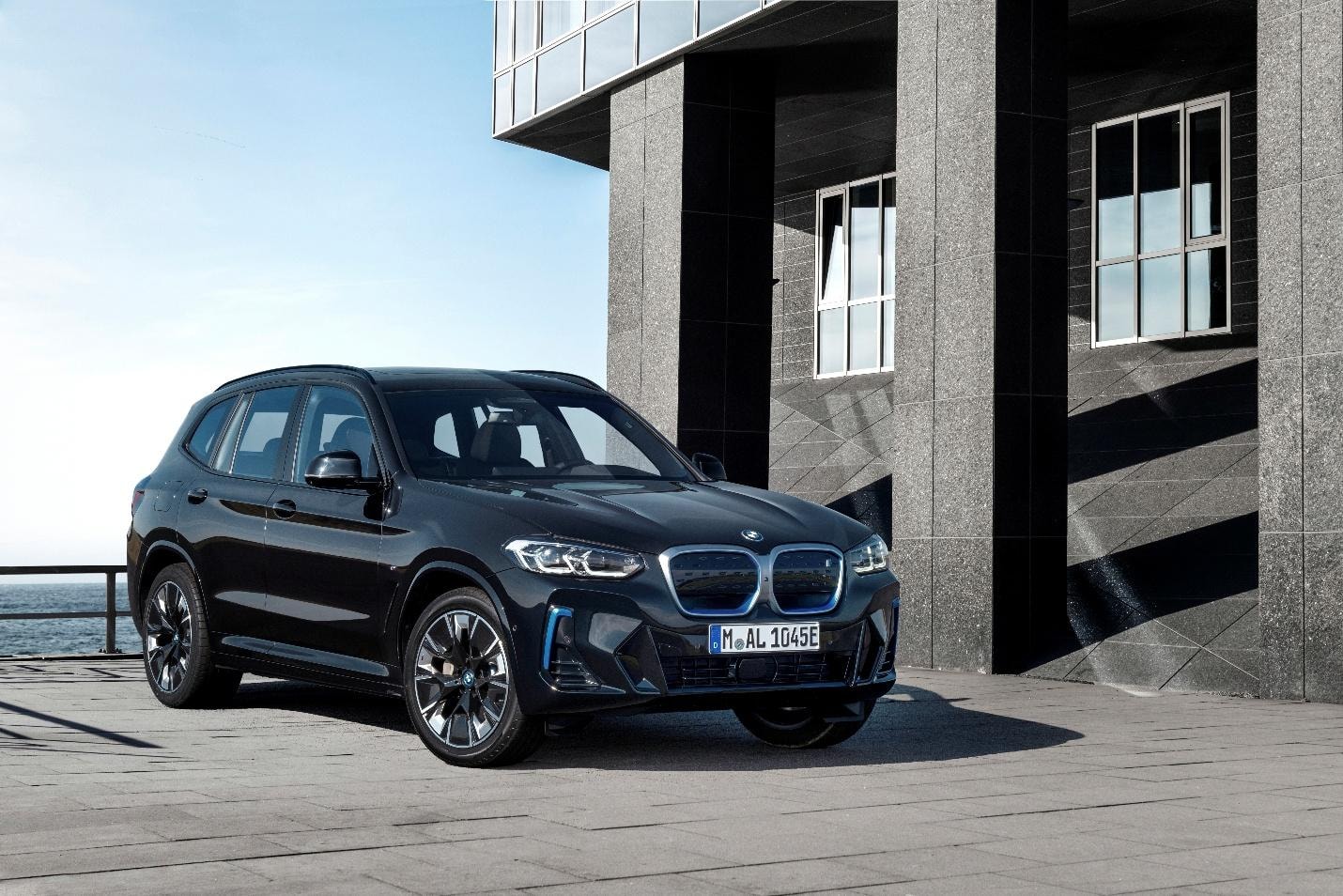 Cơ hội trúng BMW 5 Series cùng ưu đãi lên đến 700 triệu đồng- Ảnh 2.