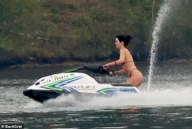 Kendall Jenner ảnh 3 Kendall Jenner anh 3