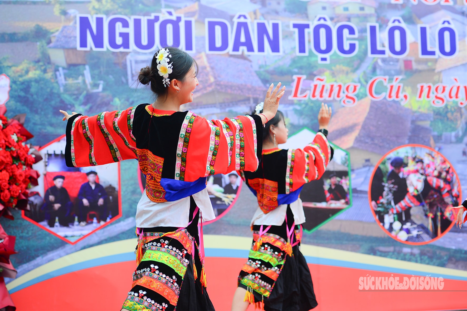 Vẻ đẹp sơn cước của cô gái Lô Lô khoe sắc trong ngày hội- Ảnh 9.