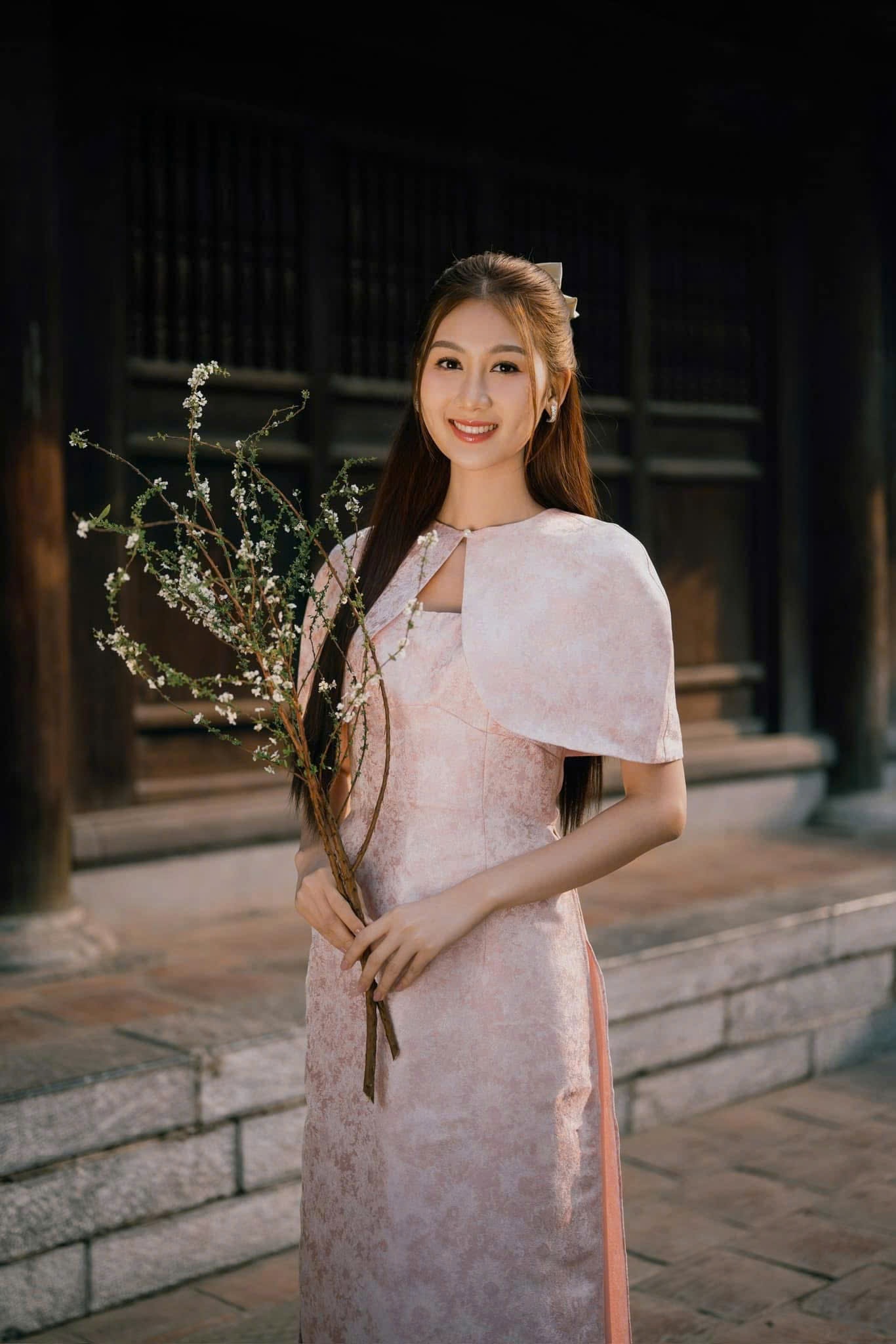 Que Anh anh 16