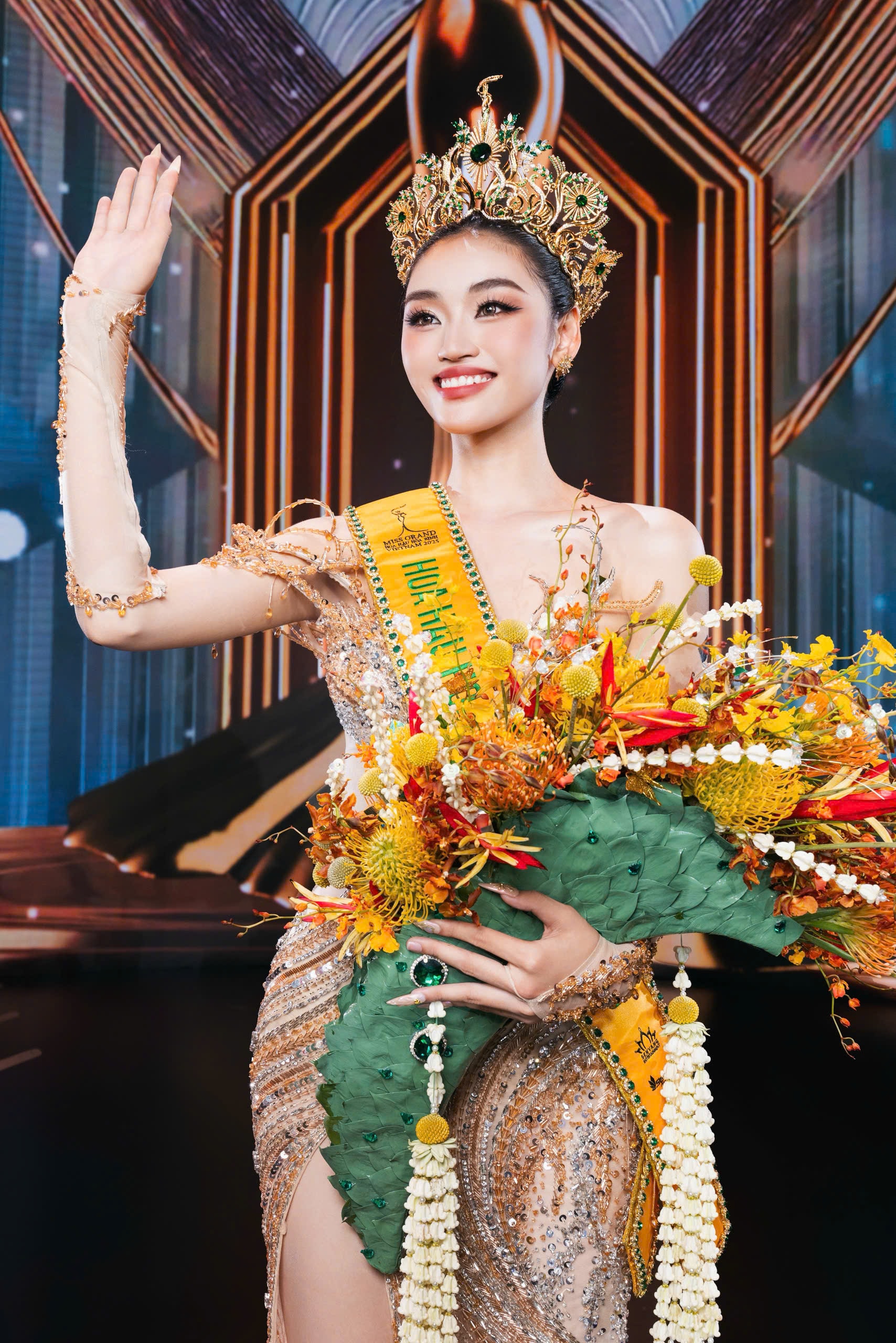 Nguyễn Thị Yến Nhi đăng quang Miss Grand Vietnam 2025.