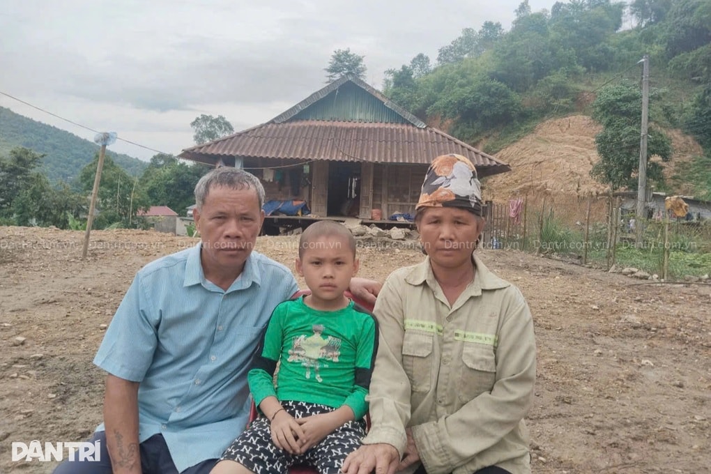 Bác sĩ kêu gọi giúp đỡ bé trai 7 tuổi mắc ung thư máu ác tính - 3