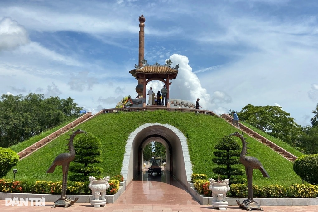 Tổ chức ngày giỗ chung, tưởng niệm các liệt sỹ Thành cổ Quảng Trị - 1