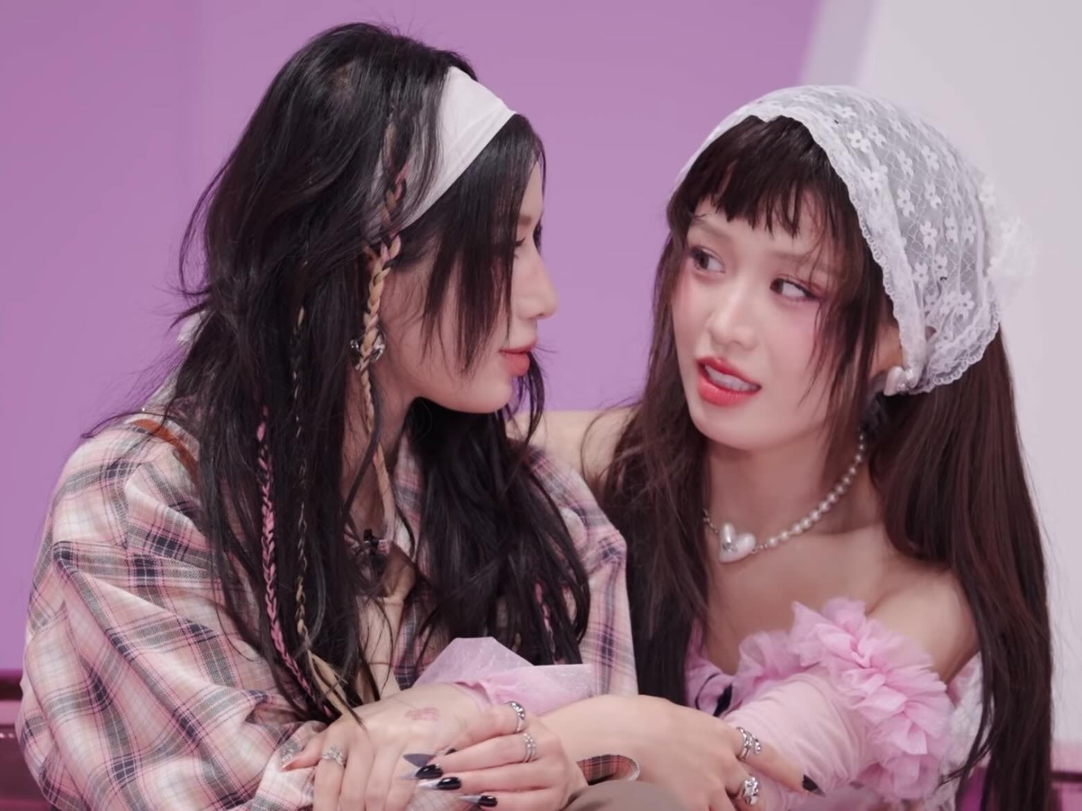 Han Sara ảnh 1 Han Sara anh 1