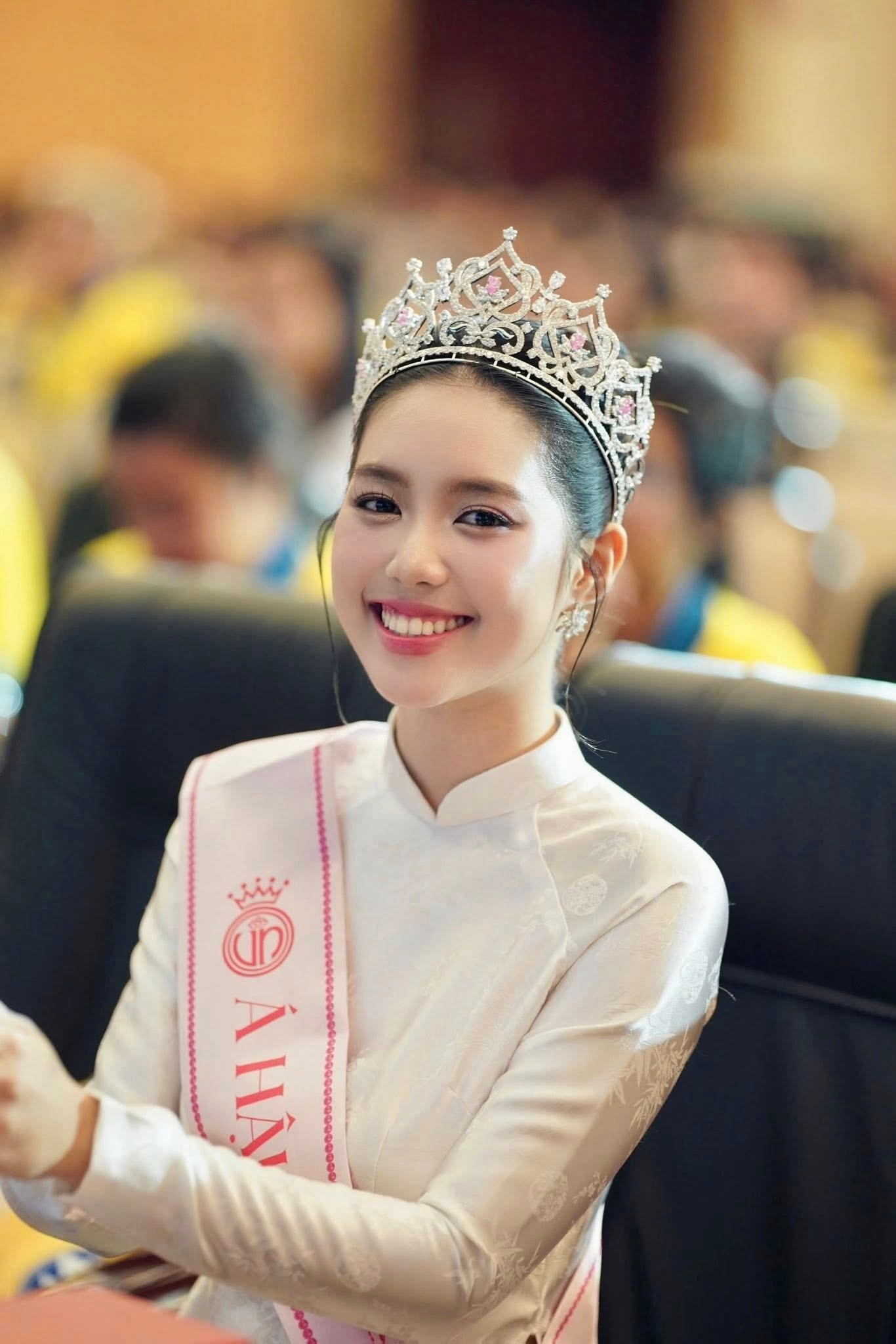 Á hậu Châu Anh ảnh 1 A hau Chau Anh anh 1