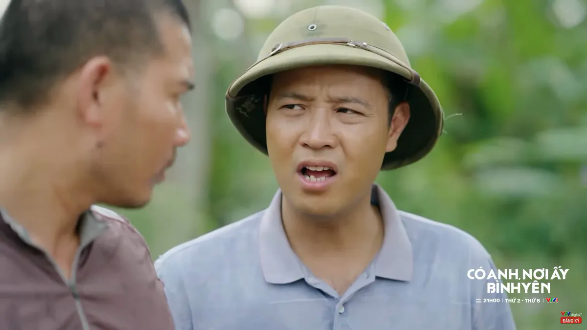 Nam diễn viên quê Hưng Yên đang gây tranh cãi trong phim 'Có anh, nơi ấy bình yên' là ai?- Ảnh 17.