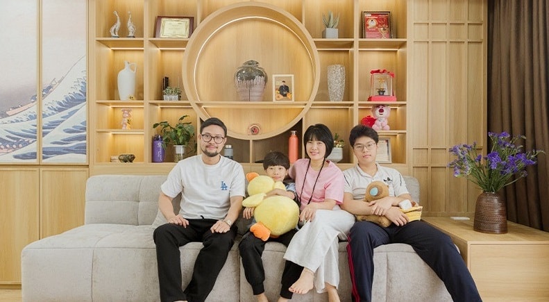 Nam diễn viên quê Hưng Yên đang gây tranh cãi trong phim 'Có anh, nơi ấy bình yên' là ai?- Ảnh 10.