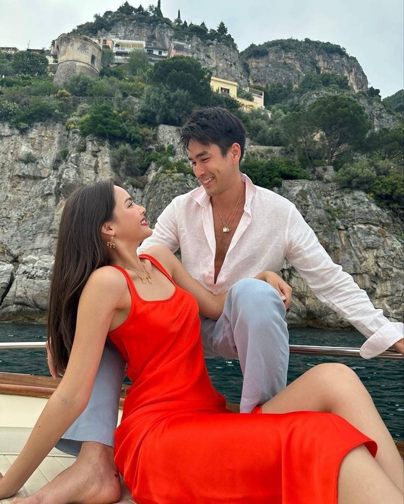 Yaya Urassaya ảnh 3 Yaya Urassaya anh 3