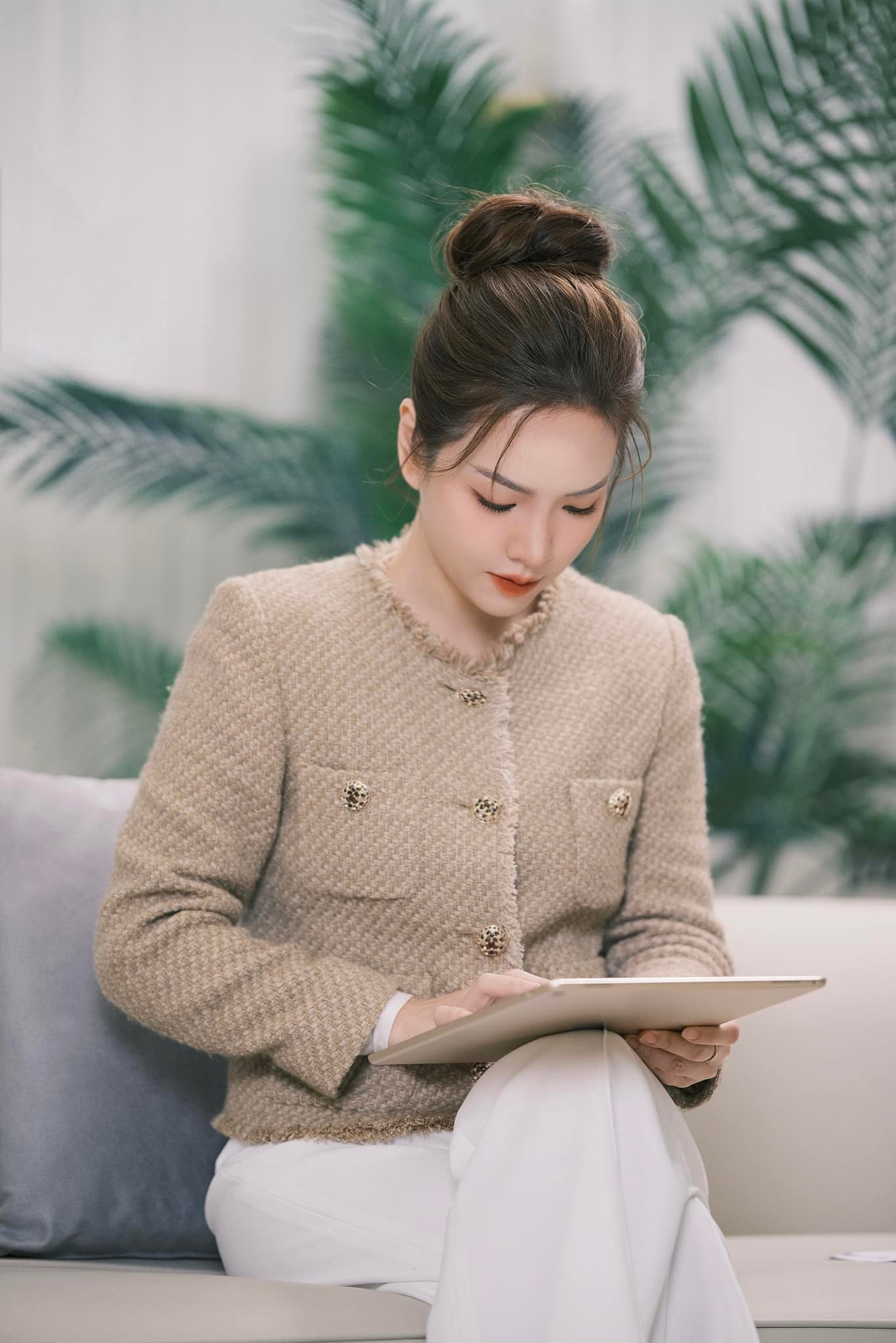 Chân dung con dâu tài sắc của NSND Khải Hưng- Ảnh 4.