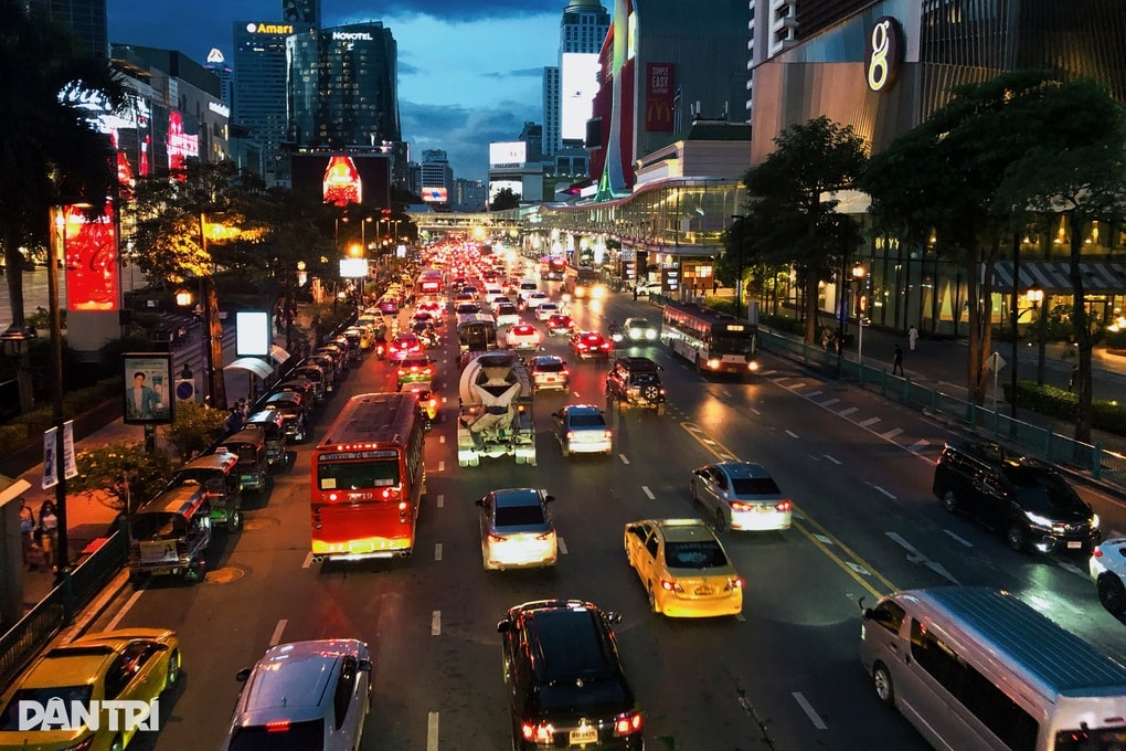 Việt Nam soán ngôi Thái Lan trong cuộc đua hút khách Trung Quốc - 1