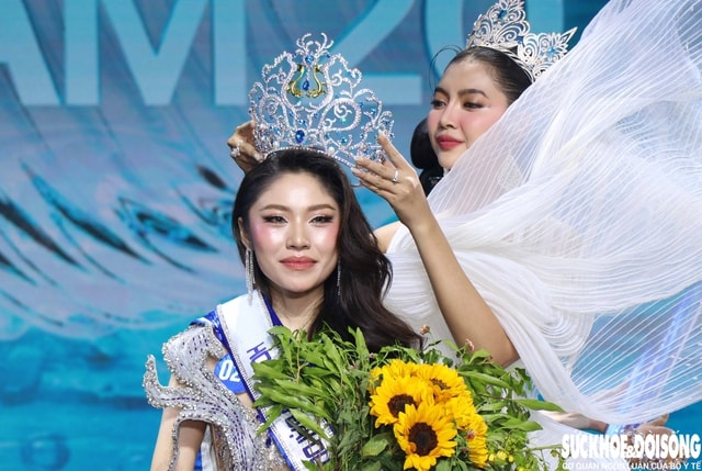 Người đẹp Gen Z biết 4 ngoại ngữ đăng quang Hoa hậu Đại dương Việt Nam 2025- Ảnh 5.