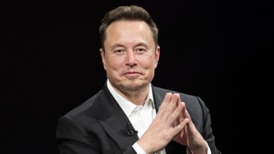 Tesla chi 29 tỷ USD giữ chân Elon Musk đến 2027