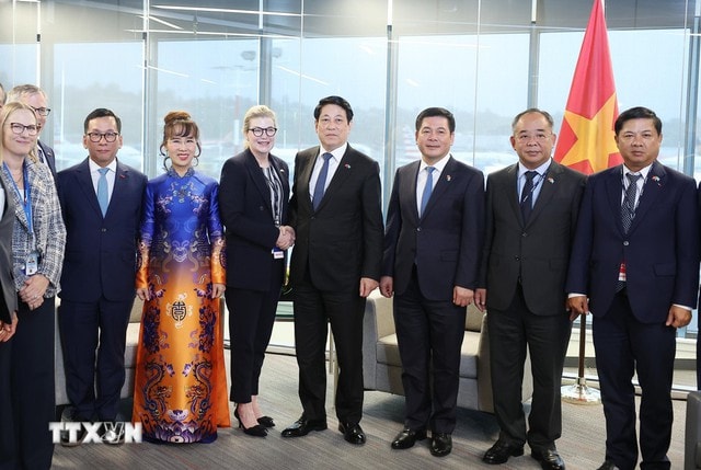 Chủ tịch nước chứng kiến Vietjet nhận bàn giao máy bay Boeing đầu tiên trong đơn hàng 200 chiếc- Ảnh 8.