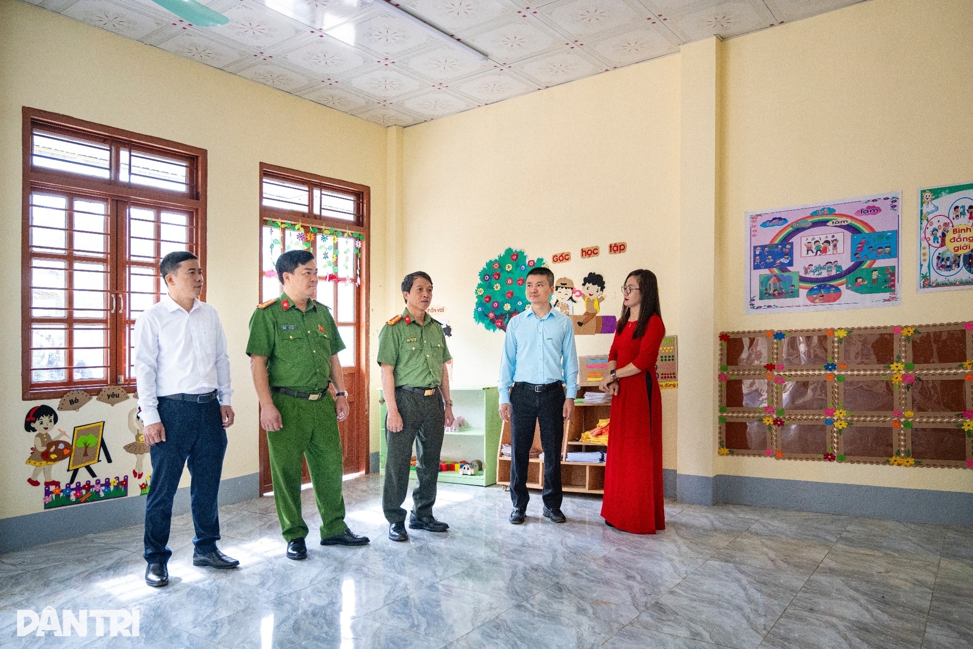 Khánh thành điểm trường trên mây tặng học sinh vùng cao Sơn La - 18