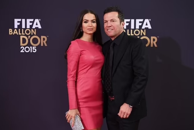 Lothar Matthaus và người vợ thứ năm, Anastasia Klimko dự lễ trao giải Quả Bóng Vàng 2015.