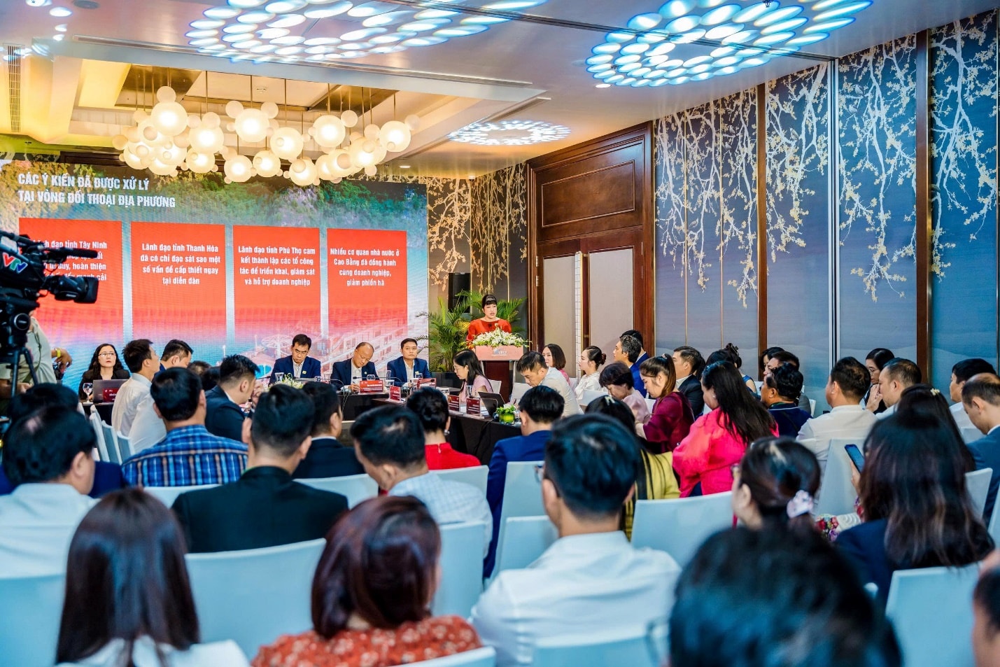Phó Chủ tịch Hội Doanh nhân trẻ Việt Nam: Xây dựng thể chế KTTN theo cơ chế đồng kiến tạo công - tư- Ảnh 2.