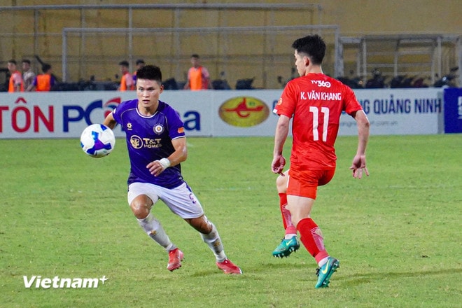 Vòng 4 V-League: Hoàng Đức, Tiến Linh, Viktor Lê đua nhau tỏa sáng- Ảnh 5. Vòng 4 V-League: Hoàng Đức, Tiến Linh, Viktor Lê đua nhau tỏa sáng- Ảnh 5.