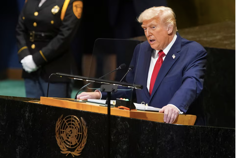 Tổng thống Hoa Kỳ Donald Trump phát biểu tại Đại hội đồng Liên hợp quốc lần thứ 80, tại Thành phố New York. (Ảnh: Reuters)