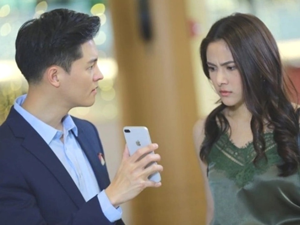 Bạn trai cũ bất ngờ tìm gặp, tôi sợ bí mật mình giấu chồng bị bại lộ - 1 Bạn trai cũ bất ngờ tìm gặp, tôi sợ bí mật mình giấu chồng bị bại lộ - 1