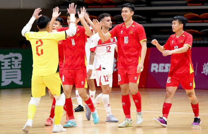 Việt Nam kết thúc vòng loại futsal châu Á 2026 với ba trận toàn thắng, nhất bảng E, giành vé dự VCK châu Á. Ảnh: AFC