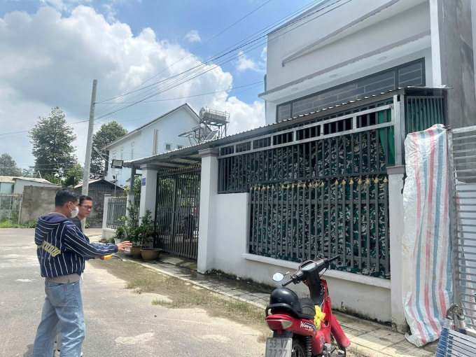 Căn nhà được cho xây nhầm trên đất người khác ở TP HCM. Ảnh: Thái Hà