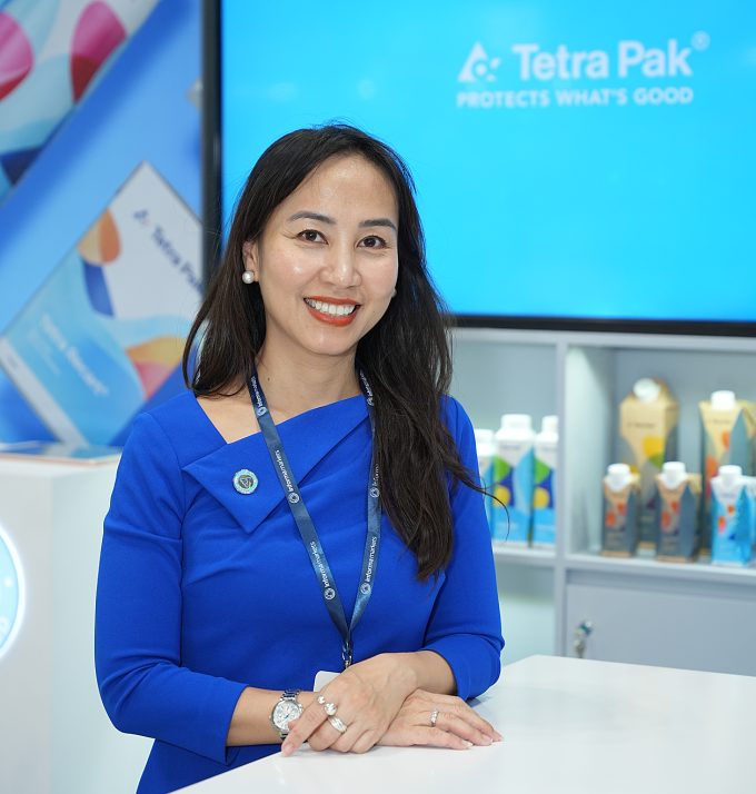 Bà Bùi Hương tại văn phòng công ty ở TP HCM. Ảnh: NVCC