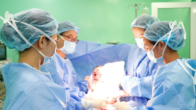 Trẻ chào đời tại bệnh viện sản ở TP HCM. Ảnh: Bệnh viện cung cấp
