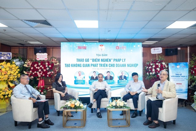 Cần cơ quan độc lập, đủ thẩm quyền giám sát, thúc đẩy cải cách thể chế - Ảnh 2.