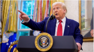 Ông Trump cấm bán phần mềm thiết kế chip cho Trung Quốc