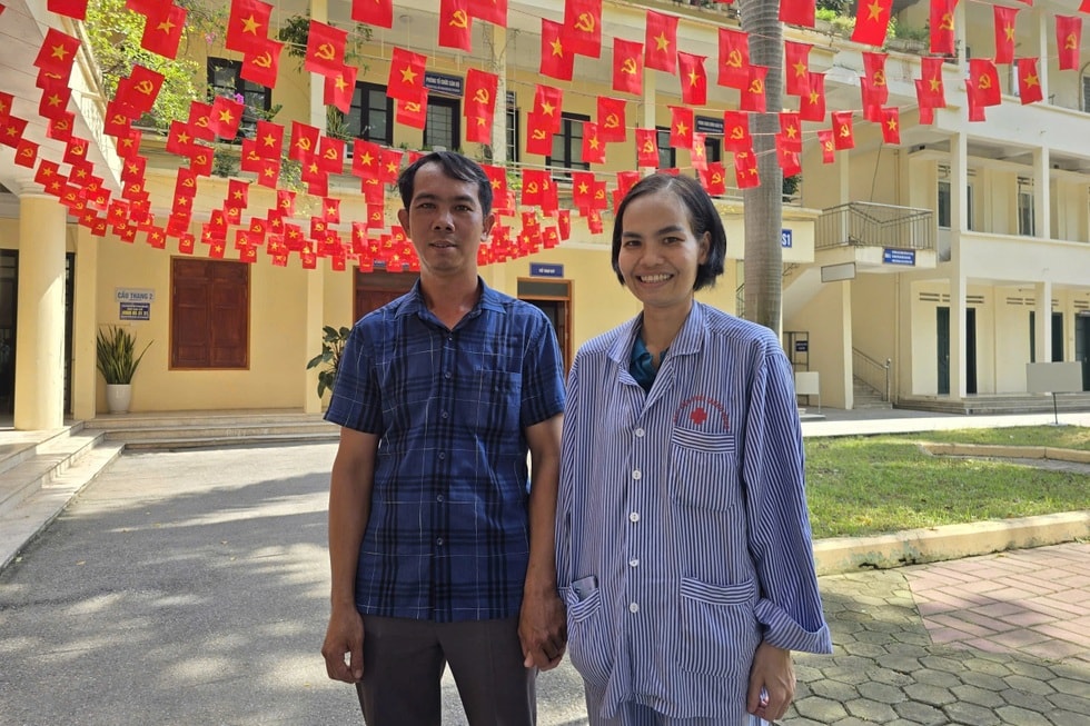Người mẹ 2 con trở về từ cõi chết: “Đến giờ em vẫn ngỡ như trong mơ” - 7