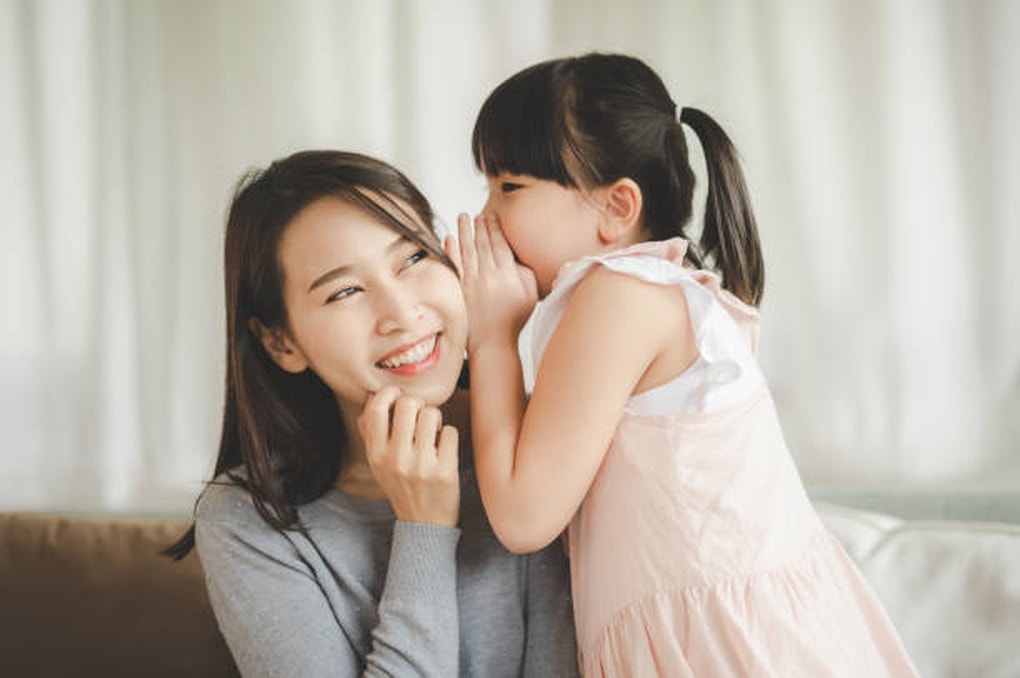 Con gái vô tư kể chuyện ở trường nhưng lại khiến tôi dứt khoát ly hôn - 1