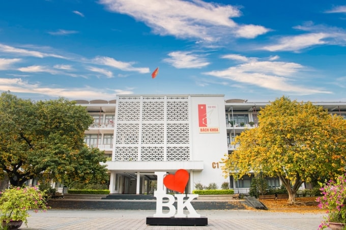 Khuôn viên Đại học Bách khoa Hà Nội. Ảnh: HUST