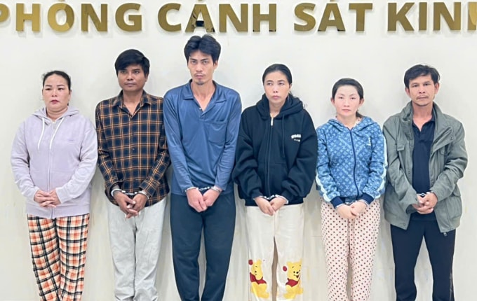 Đoàn Văn Bằng (bìa phải) cùng những đồng phạm. Ảnh: Công an cung cấp