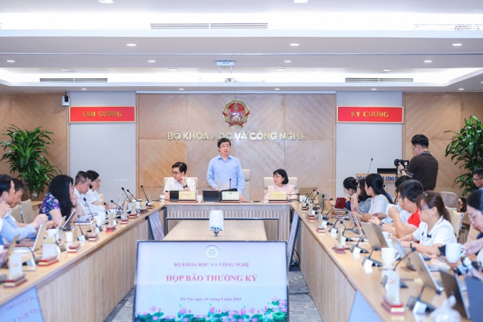 Họp báo thường kỳ tháng 9 Bộ Khoa học và Công nghệ, sáng 29/9. Ảnh: Doãn Mạnh