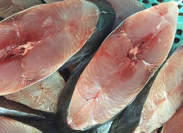 Loại cá "bổ không kém cá hồi", hoá ra là cá quen thuộc với người Việt, ở chợ bán đầy - Ảnh 2.