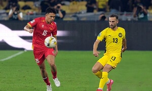 Nguy cơ bị xử thua tuyển Việt Nam, LĐBĐ Malaysia phủ nhận gian lận nhập tịch