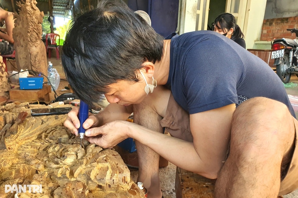 Người phụ nữ được gọi là đóa hoa làng quyết theo nghề đàn ông - 3