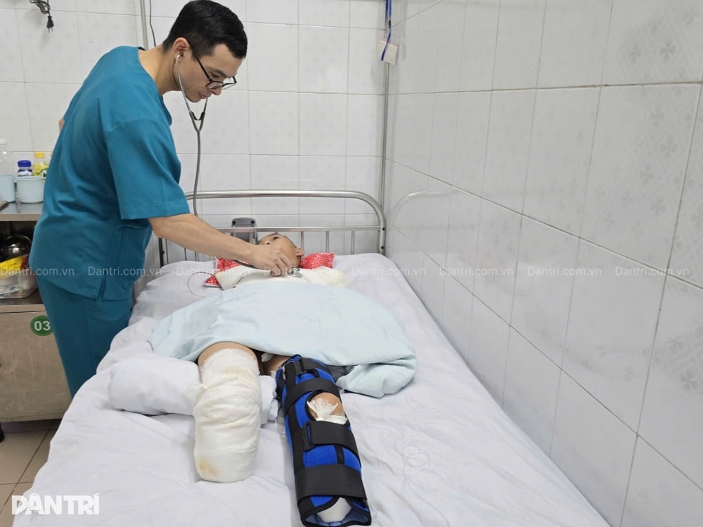 Đau nhói lòng cảnh cậu bé bị dòng điện cao thế cướp đi tương lai - 1