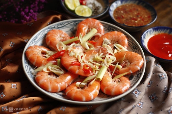 Hải sản có vỏ có nhiều lợi ích với sức khỏe. Ảnh: Bùi Thủy