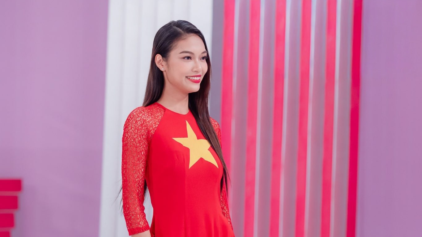 Mai Hoa thực hiện video chủ đề hòa bình