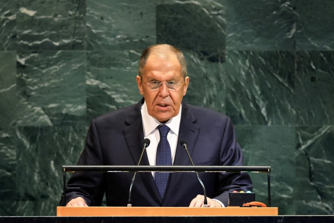 Ngoại trưởng Nga Sergei Lavrov phát biểu tại phiên họp của Đại hội đồng Liên Hợp Quốc ở New York ngày 27/9. Ảnh: Reuters