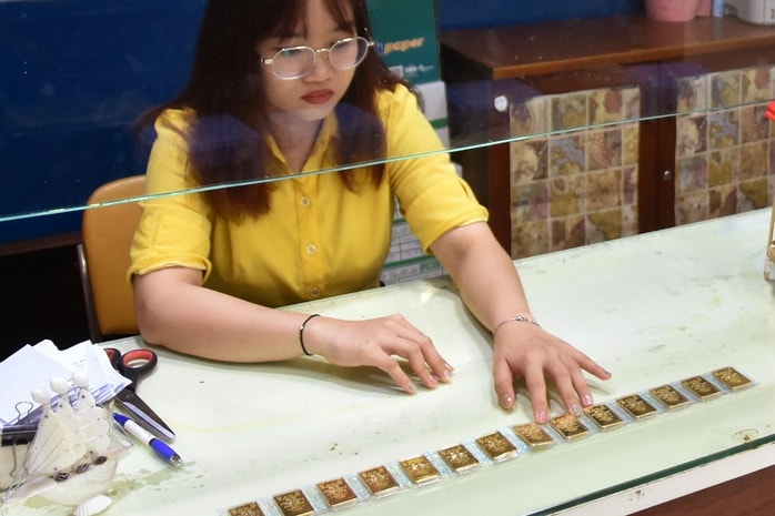 Giá vàng hôm nay 29 - 9 tăng tiếp , diễn biến mới nhất trên thị trường vàng - Ảnh 2.
