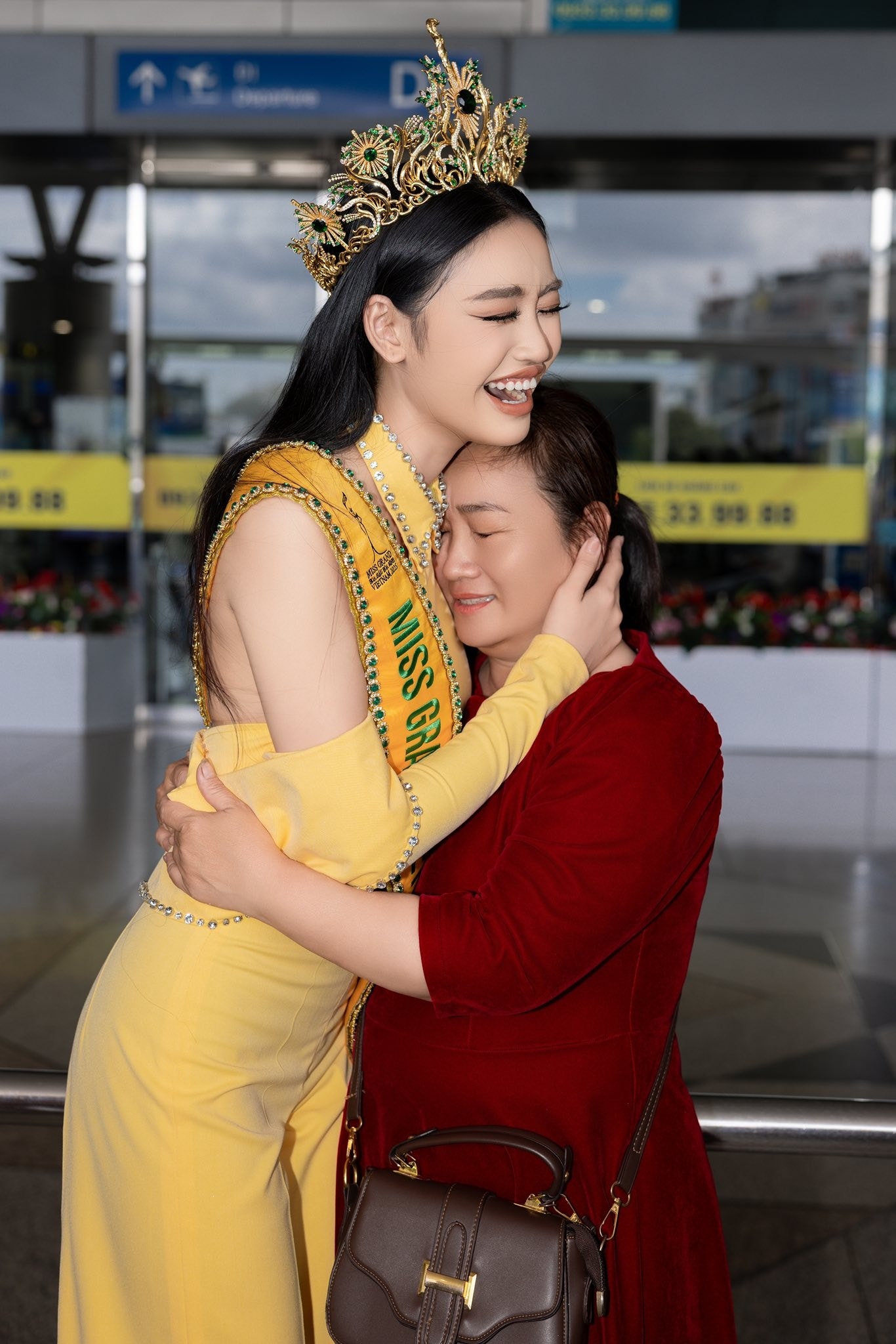 Hoa hậu Yến Nhi ảnh 1 Hoa hau Yen Nhi anh 1