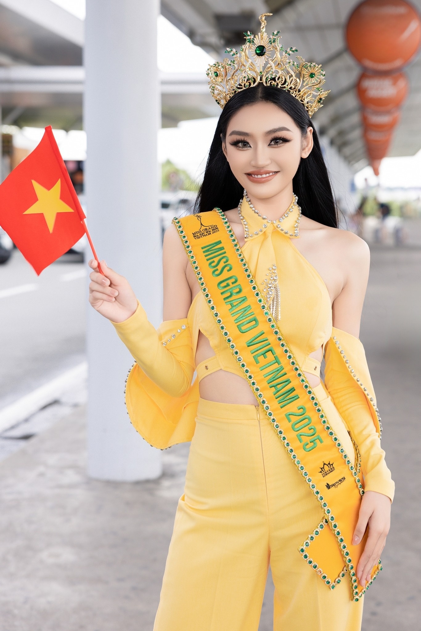 Hoa hậu Yến Nhi ảnh 2 Hoa hau Yen Nhi anh 2