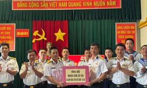 Vùng 2 Hải quân chung tay vì nhân dân Cuba